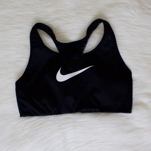Final drop❗️NWOT🎉 NIKE workout sports bra